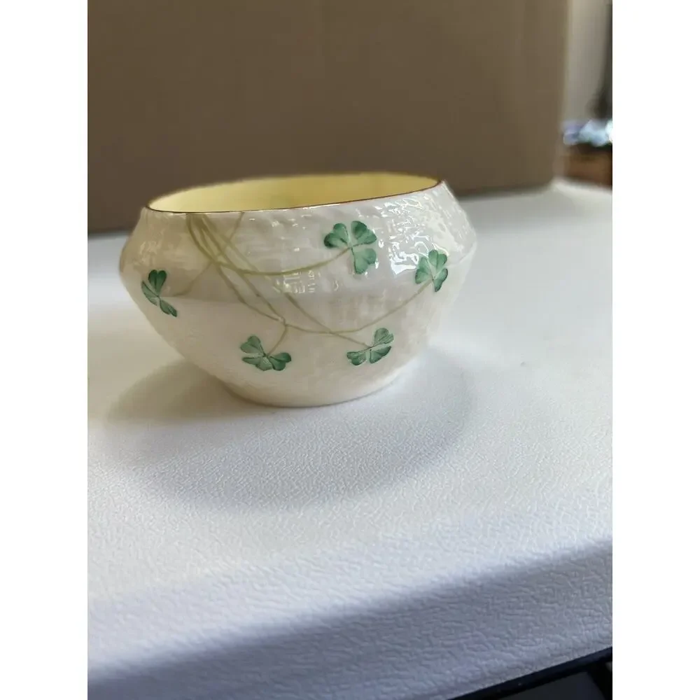 Belleek Shamrock Sugar Bowl Fermanagh Ireland Reg No 0857 - Picture 3 of 5